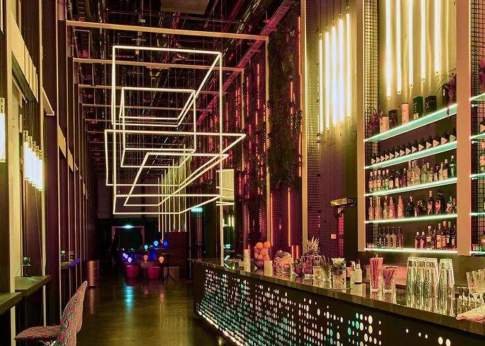 Hotel Nhow Frankfurt 4*